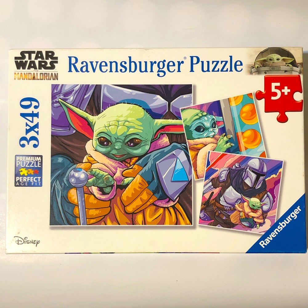 Ravensburger Baby Yoda Star Wars Mandalorian Puzzle  3 X 49 Pieces.